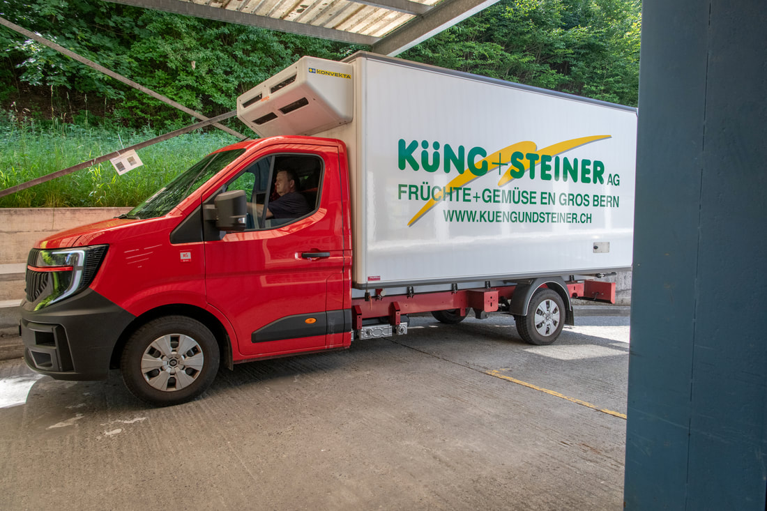BildLieferwagen der Küng Steiner AG für Frische-Lieferungen in Bern